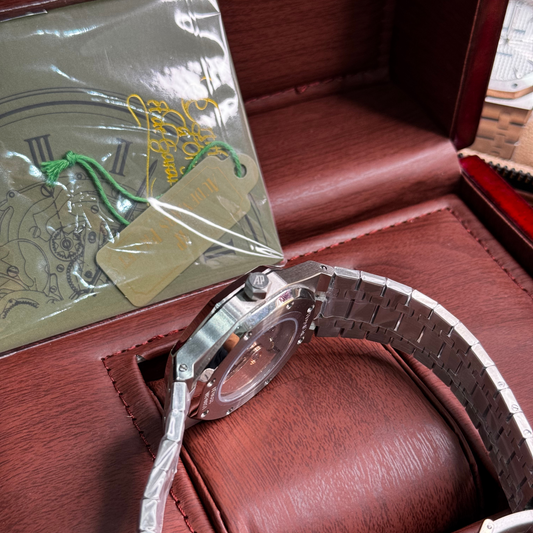 AUDEMARS PIGUET ROYAL OAK BLUE DIAL