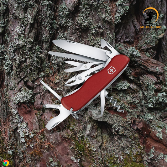 VICTORINOX OUTRIDER RED POCKET KNIFE
