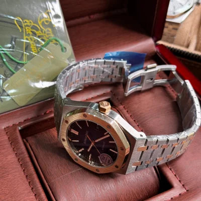 AUDEMARS PIGUET ROYAL OAK GOLDEN SHADES WITH DARK BLUE DIAL