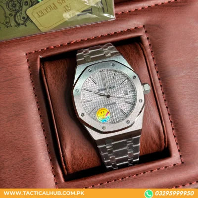 AUDEMARS PIGUET ROYAL OAK WHITE DIAL SILVER