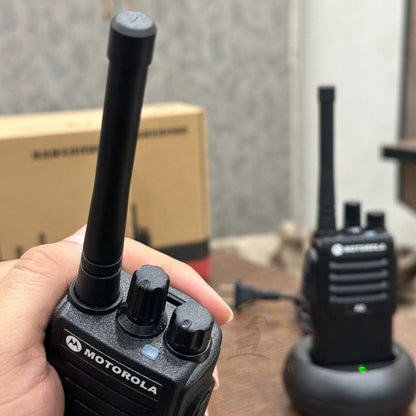 Motorola A8 Walkie Talkie - Long Range Device